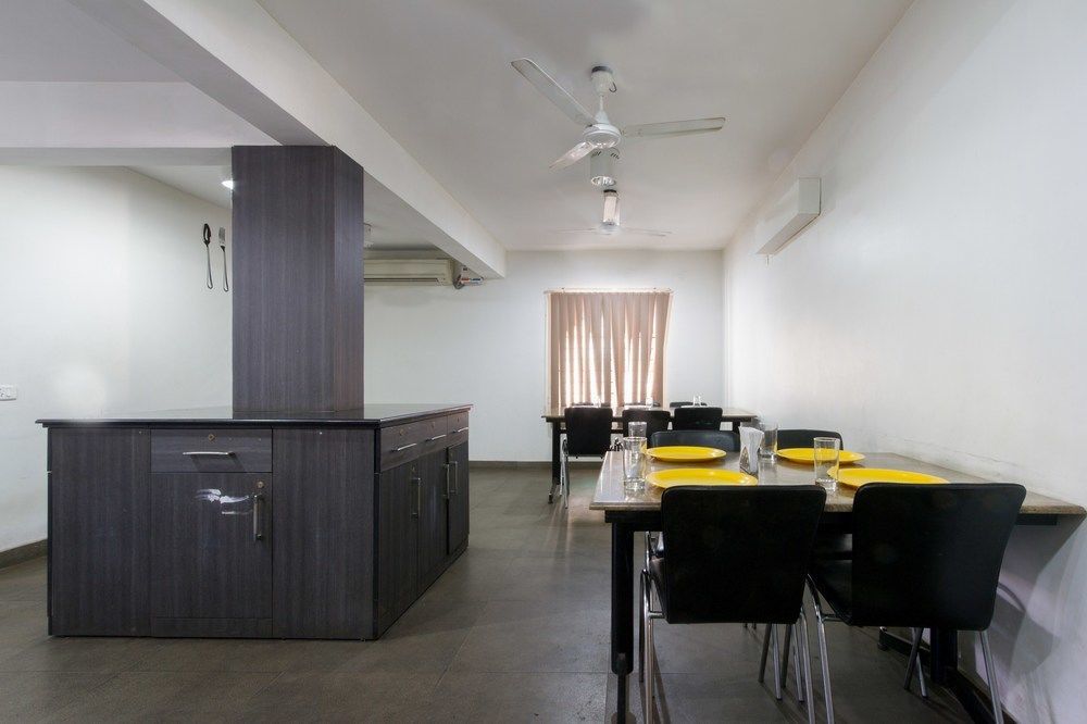 Fabhotel Stay Eeasy Thiruvanmiyur Chennai Exterior foto